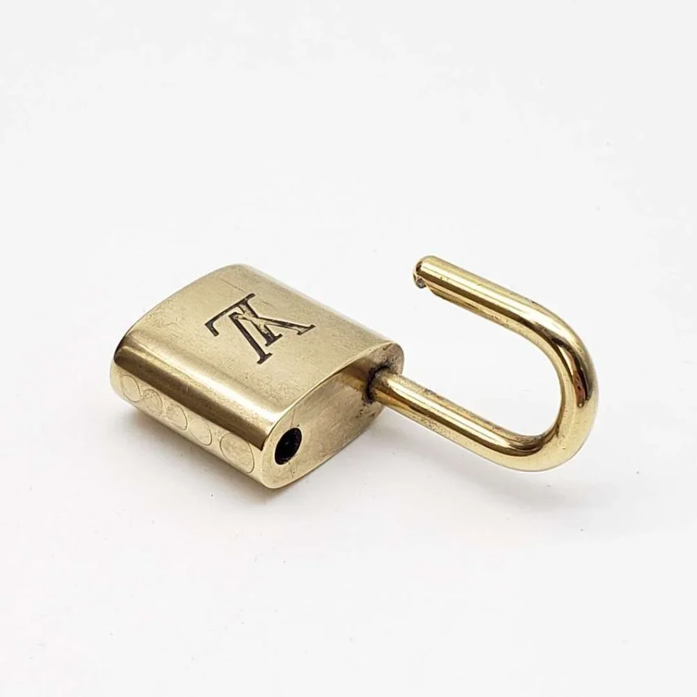 100% Authentic Louis Vuitton Gold Brash 1 Lock and 1 Key